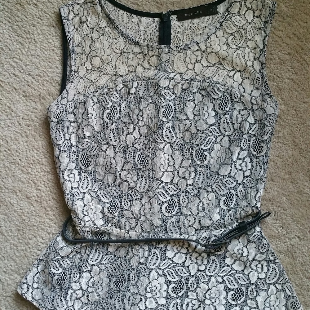 #124 Limited Sleeveless Lace Blouse/Top w/Belt